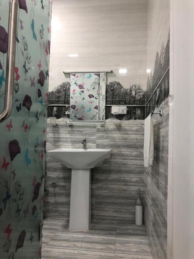 Wish Residence Seaside, Near Durdans & Vasan Eye Care Hospital, Colombo 3 Ngoại thất bức ảnh